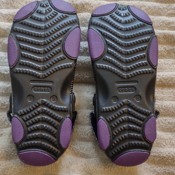 NWOT Crocs x Marvel Black Panther Slip On All-Terrain Clogs Black Kids Size 3 J3 - Picture 8 of 11